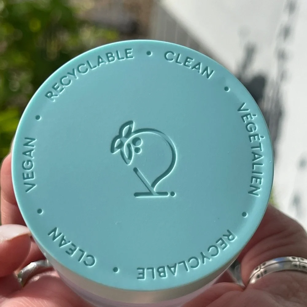 **SOLD** KOPARI BEAUTY Moisture Whipped Ceramide Cream - Picture 5 of 12